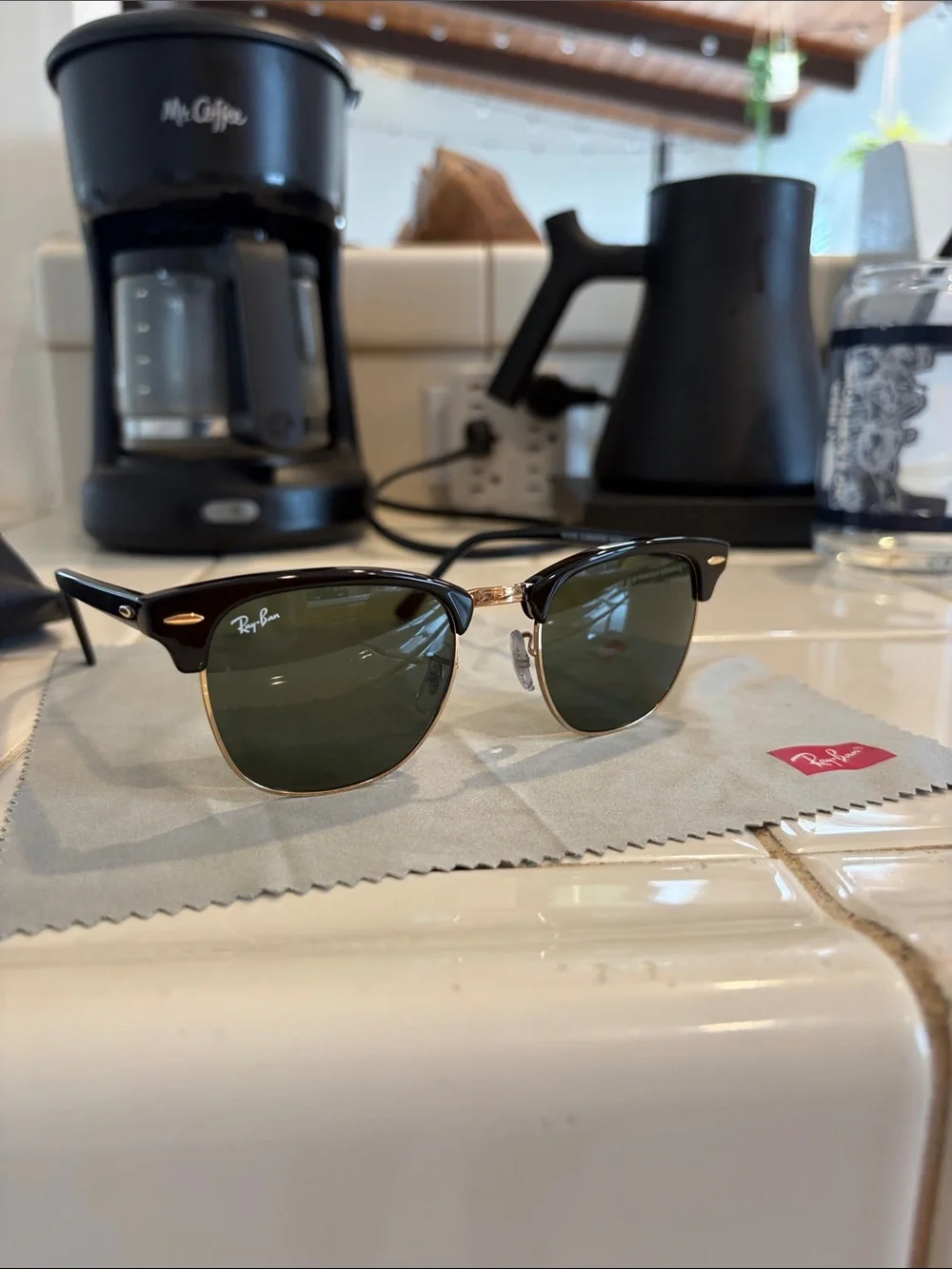 Ray-Ban Clubmaster Sunglasses - Black Frames with Green Lenses
